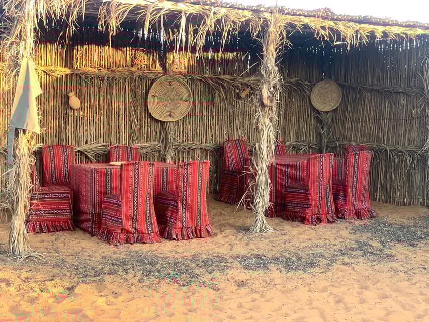 From Muscat: Private Overnight Wahiba Sands Safari and Wadi Bani Khalid Tour