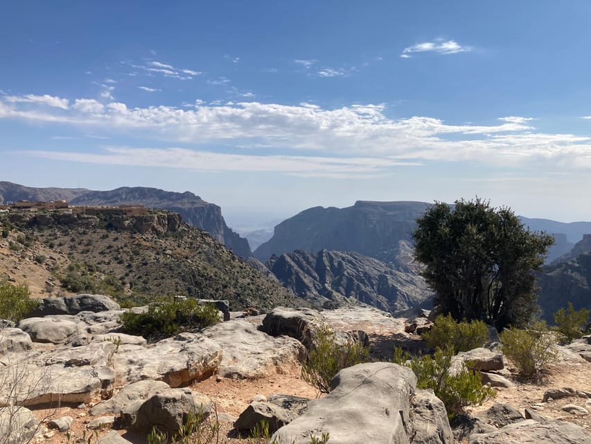 From Muscat: Private Tour to Nizwa, Jebel Akhdar or Jebel Shams with Fort Visit