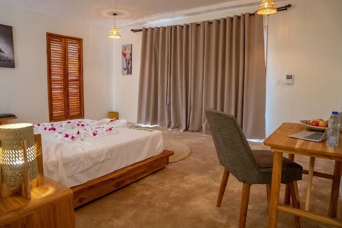 From Zanzibar: 2 - Days Trip with 3 Safaris in Nyerere National Park and Rufiji River