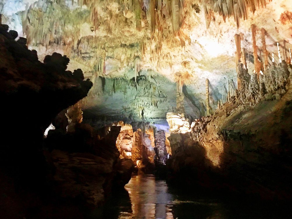 Beirut: Jeita Grotto, Harissa & Byblos Private Guided Tour