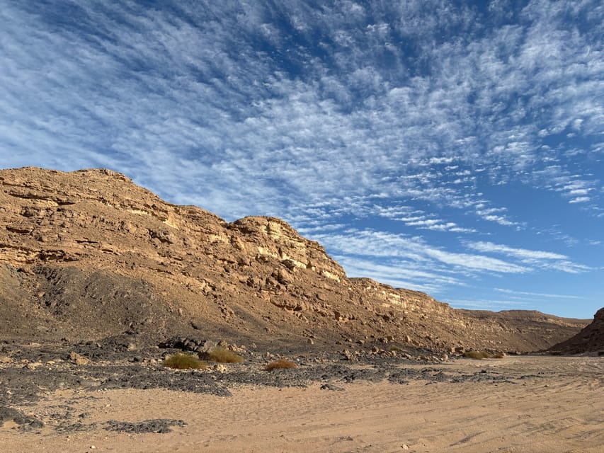 Hurghada: Desert Safari, Hiking, Oasis and Stargazing Tour