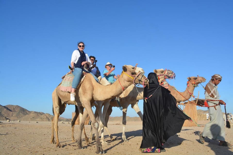 Hurghada: Desert Safari with Camel and Horse Ride