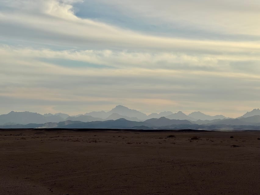 Hurghada: Stargazing and Bedouin Farm Desert Safari with Dinner