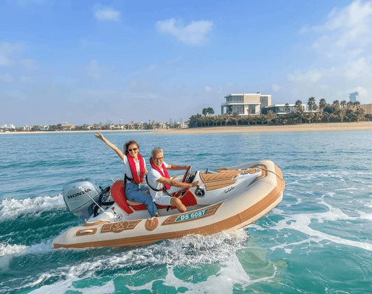 Dubai: Pengalaman Mengemudi Sendiri Jet Boat