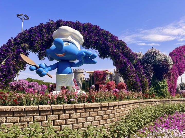 Dubai: Global Village and Miracle Garden Guided Tour