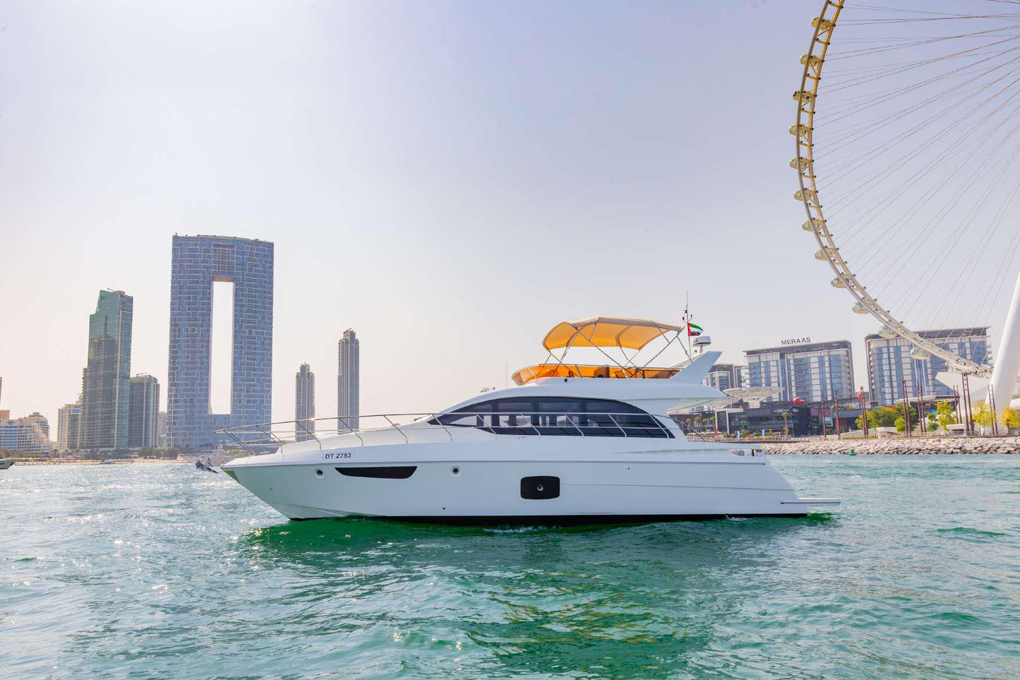 Dubai: Viva 52 Fuß Luxusyacht, Privatvermietung