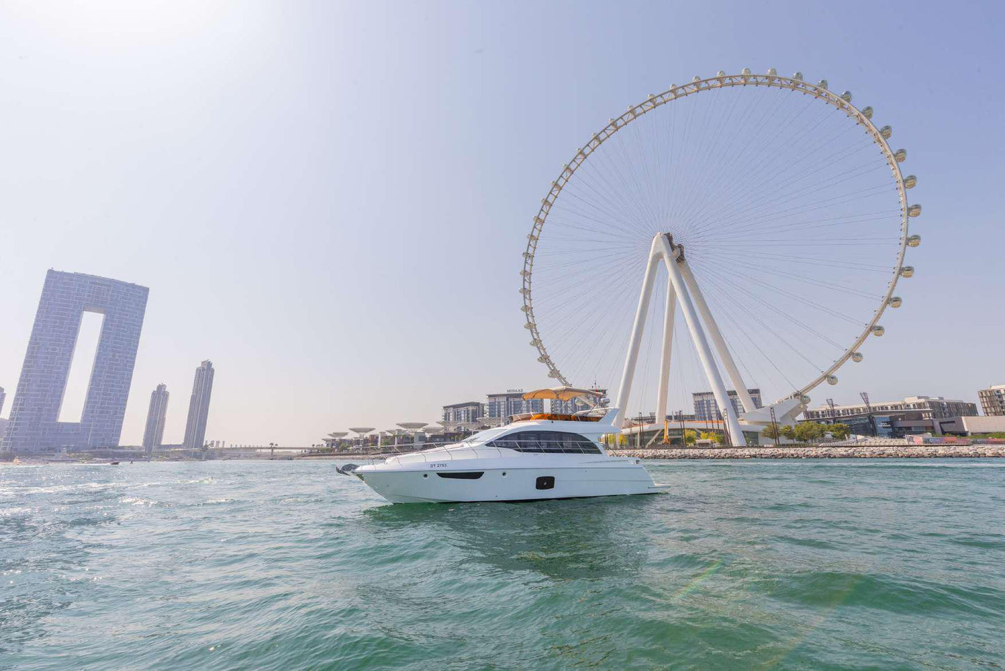 Dubai: Viva 52 Fuß Luxusyacht, Privatvermietung
