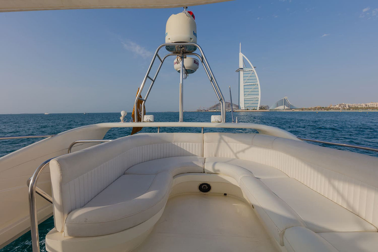 Dubai: Private 50FT Yacht Tour