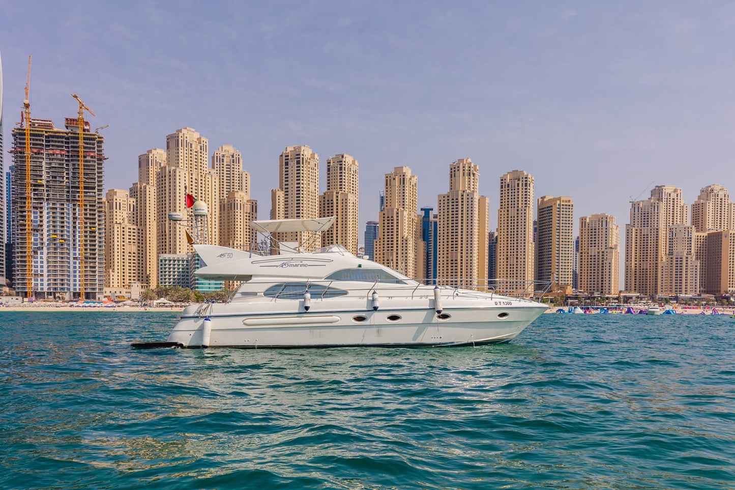 Dubai: Private 50FT Yacht Tour