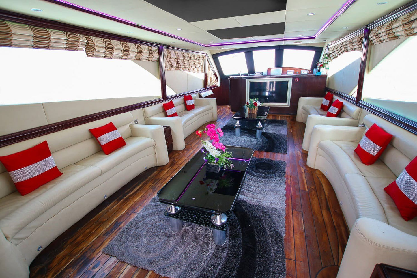 Dubaï : visite privée en yacht de 80 pieds
