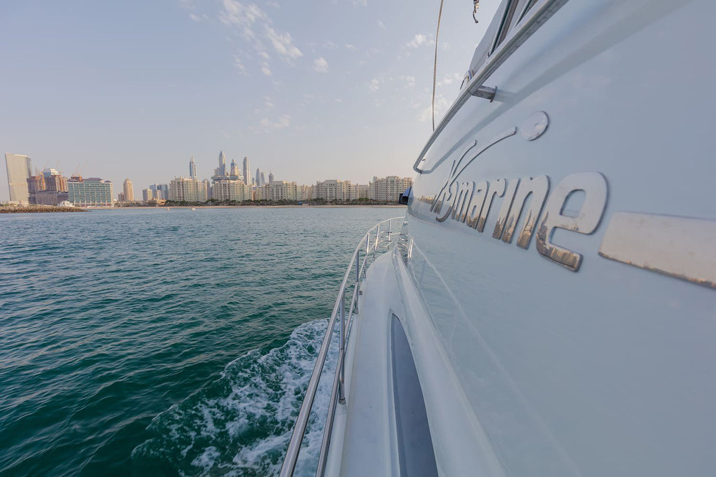 Dubai: Private 50FT Yacht Tour