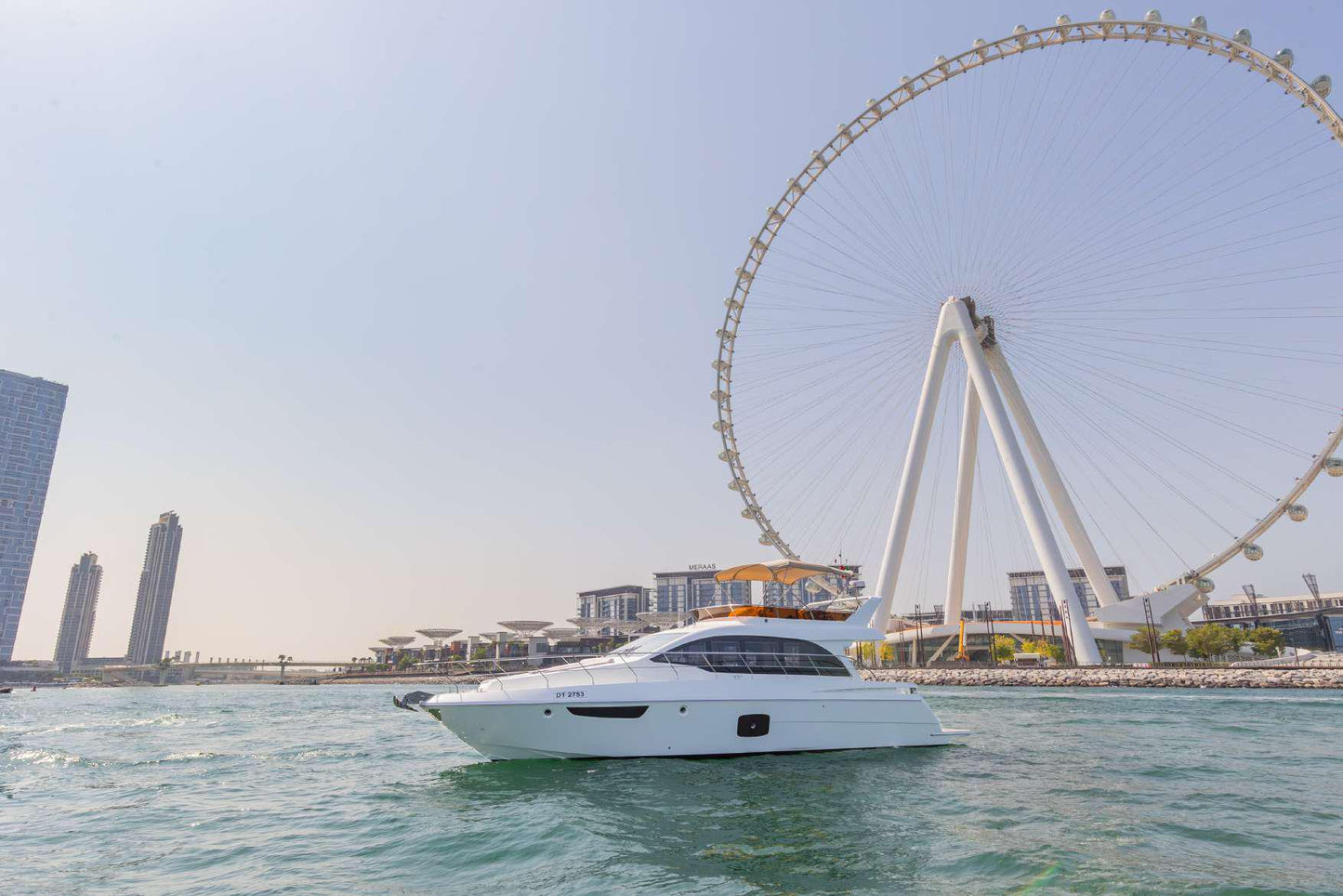 Dubai: Viva 52 Fuß Luxusyacht, Privatvermietung
