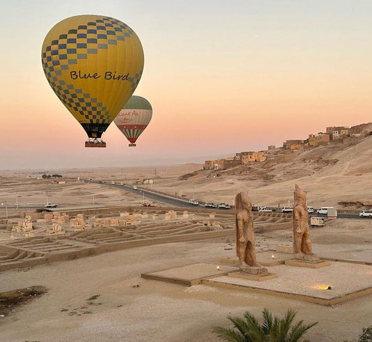 Luxor: Sunrise Hot Air Balloon Ride over Luxor Ancient Landmarks