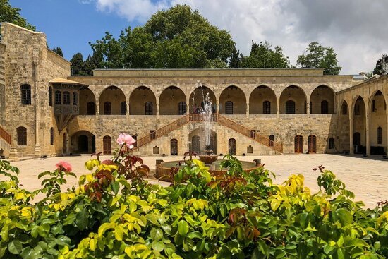 Beirut: Chouf Mountains and Moussa Castle Private Tour