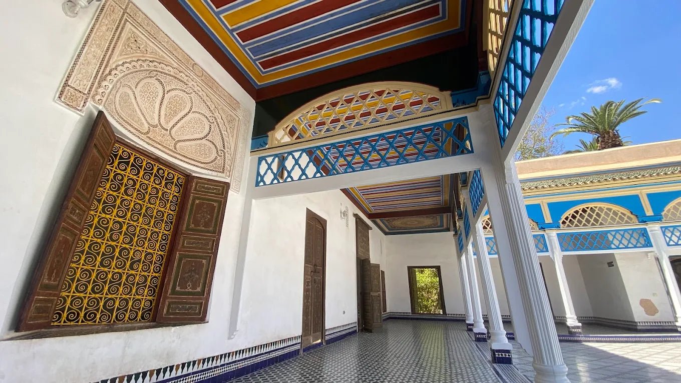 Marrakech: Guided City Tour of Koutoubia Mosque, Saadian Tombs, and Bahia Palace