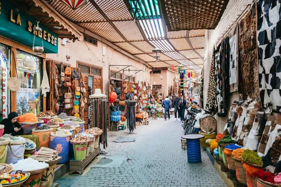 Marrakech: Guided Walking Tour of Souks with Optional Hotel Pickup