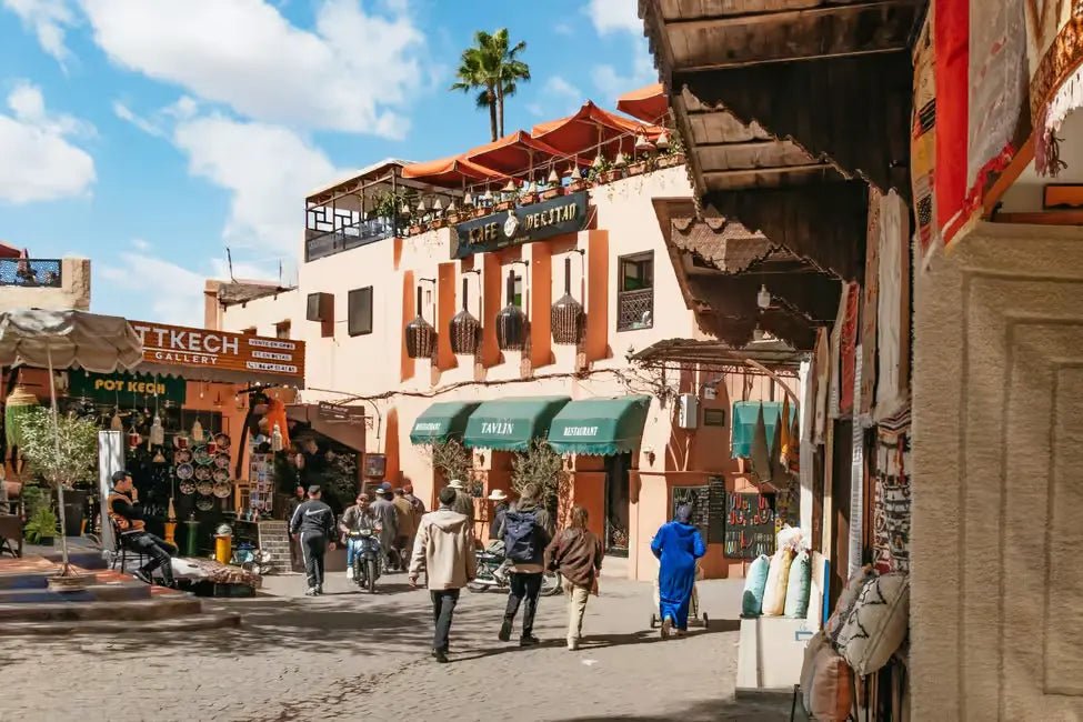 Marrakech: Guided Walking Tour of Souks with Optional Hotel Pickup