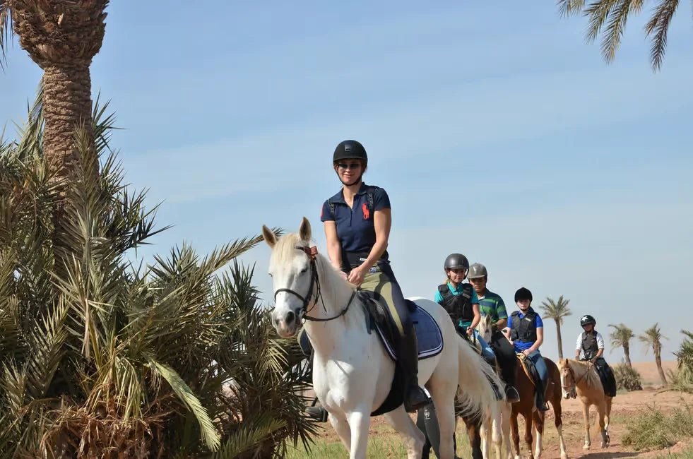 Marrakech: Horseback Riding Tour in Palmeraie Oasis with Hotel Pickup