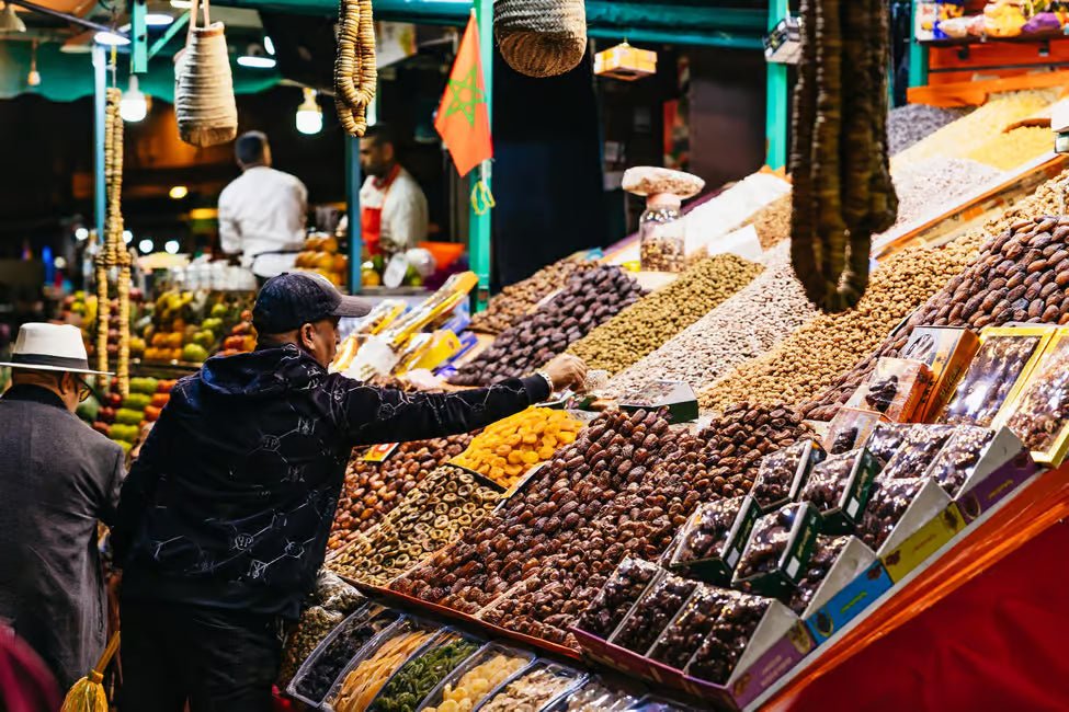 Marrakech: Night Street Food Tour with Local Tastings and Rooftop Tea
