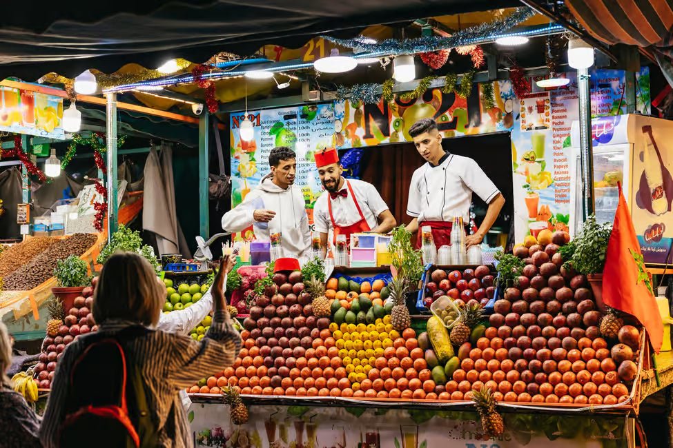 Marrakech: Night Street Food Tour with Local Tastings and Rooftop Tea