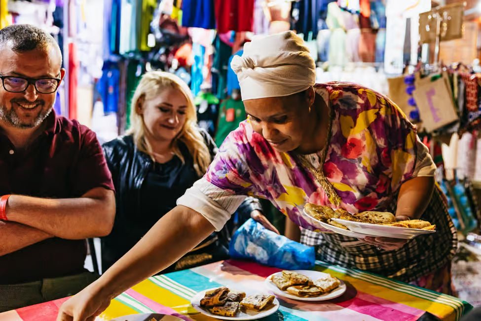 Marrakech: Night Street Food Tour with Local Tastings and Rooftop Tea