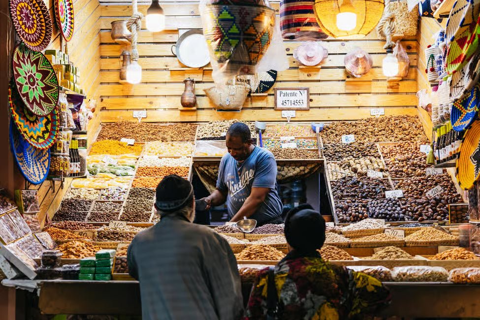 Marrakech: Night Street Food Tour with Local Tastings and Rooftop Tea