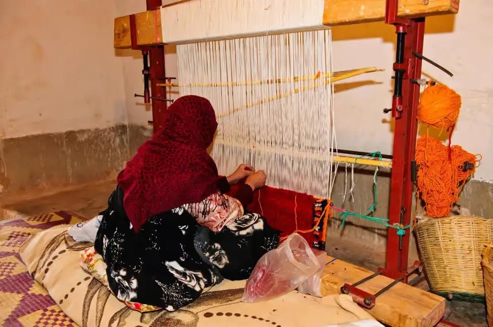 Marrakech: Rug Weaving Experience with Tea at Women’s Cooperative