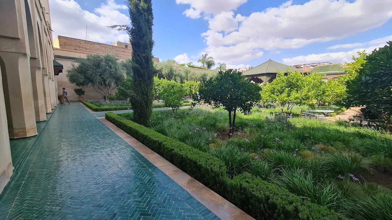 Marrakech: Walking Tour of Ben Youssef Madrasa, Secret Garden and Souks