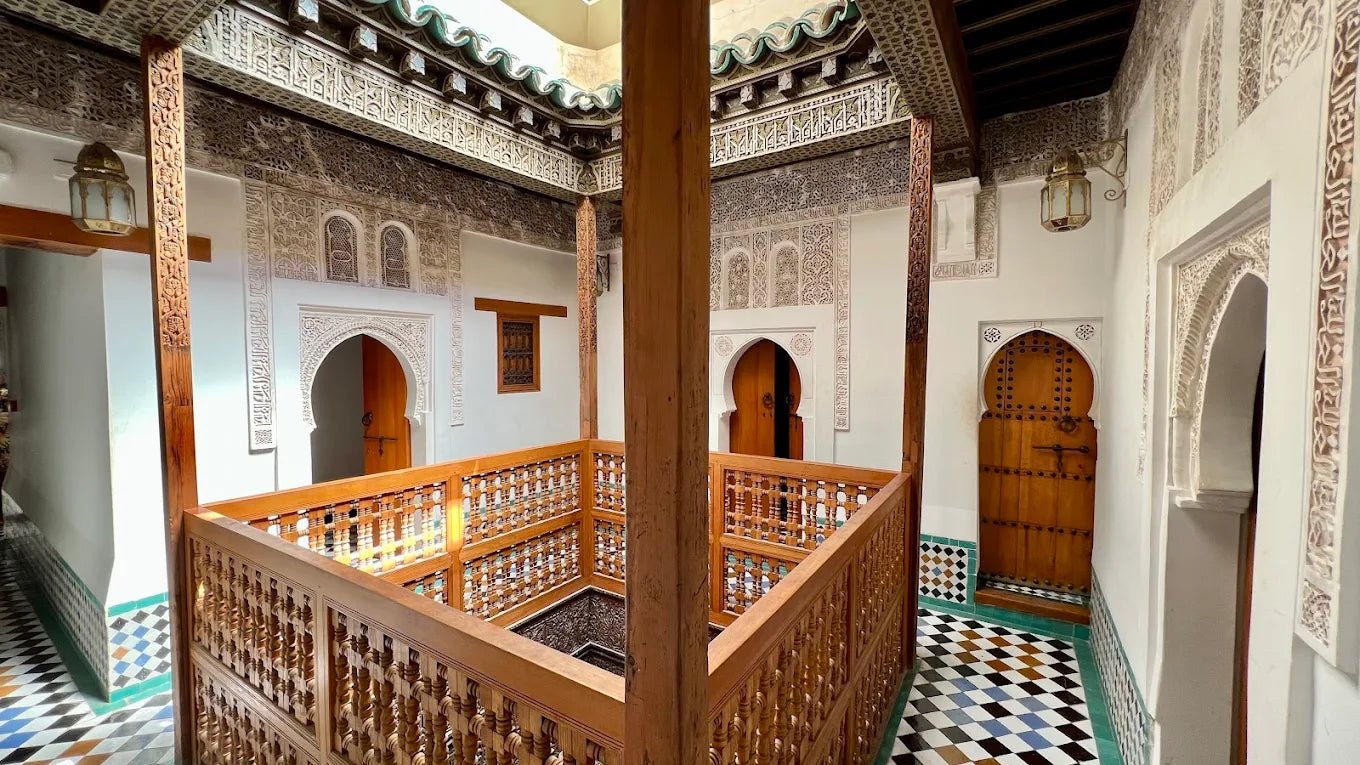 Marrakech: Walking Tour of Ben Youssef Madrasa, Secret Garden and Souks