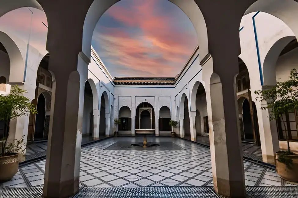 Marrakech: Walking Tour of Ben Youssef Madrasa, Secret Garden and Souks