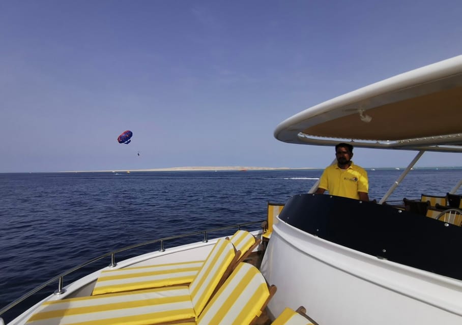 Marsa Alam: Elite VIP Cruise with Snorkeling and Lunch at Turtle Bay