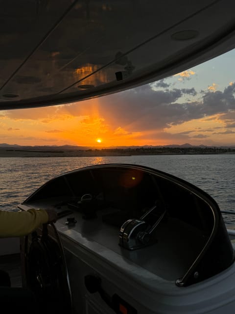 Marsa Alam: Elite VIP Cruise with Snorkeling and Lunch at Turtle Bay