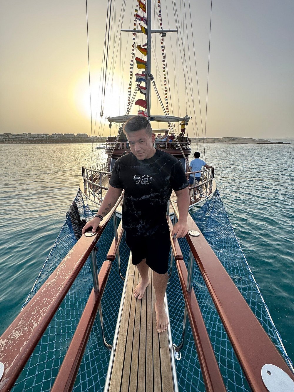 Marsa Alam: Pirates Premium Snorkeling Trip to Marsa Mubarak and Marsa Shona