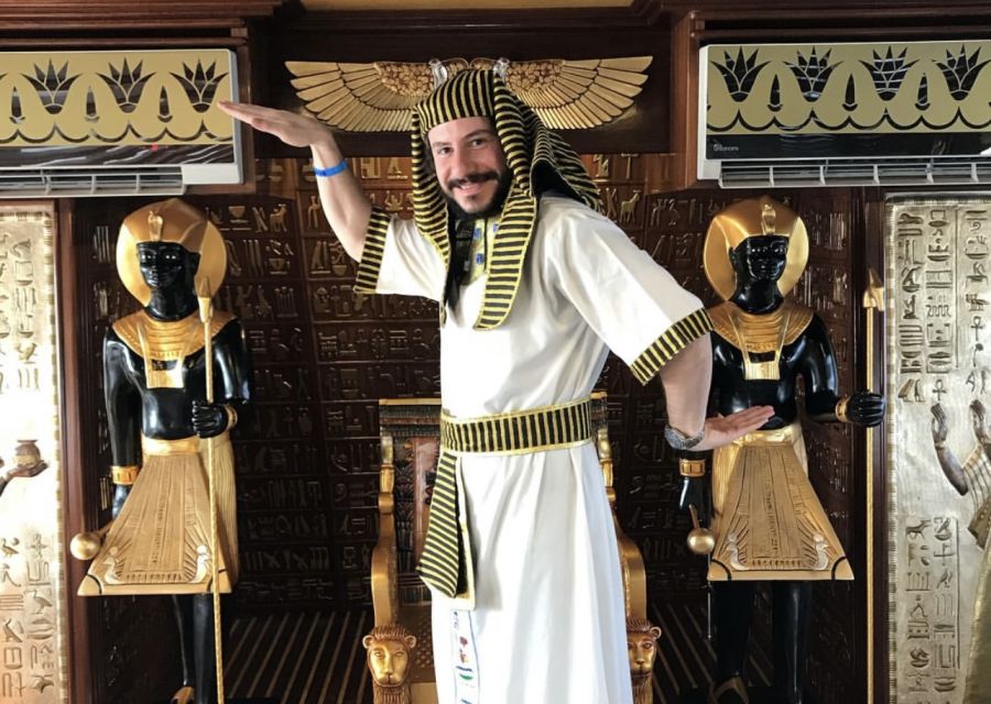 Marsa Alam: Turtle Bay Nefertari Cruise with Snorkeling and Seafood Lunch