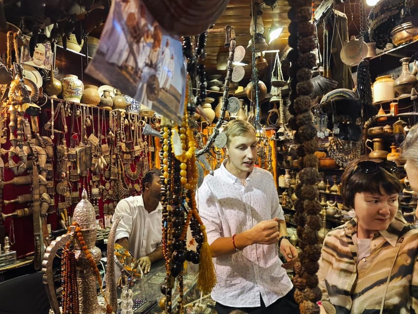 Muscat: City Highlights Guided Tour with Grand Mosque Visit