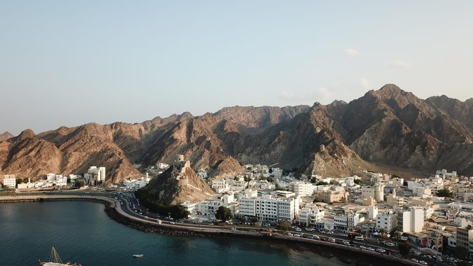 Muscat: Full - Day City Highlights Tour with a Local Guide
