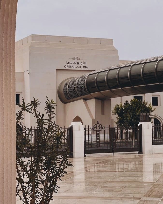 Muscat: Full - Day Tour of City Landmarks, Wadi Shab, and Bimmah Sinkhole