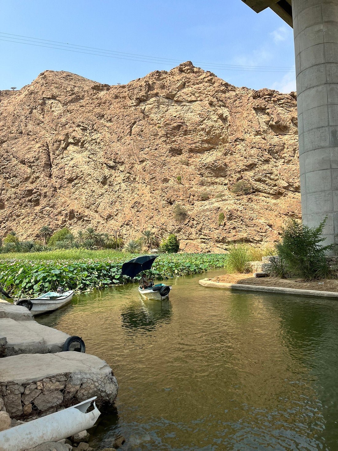 Muscat: Full Day Trip to Wadi Shab and Bimmah Sinkhole with Lunch
