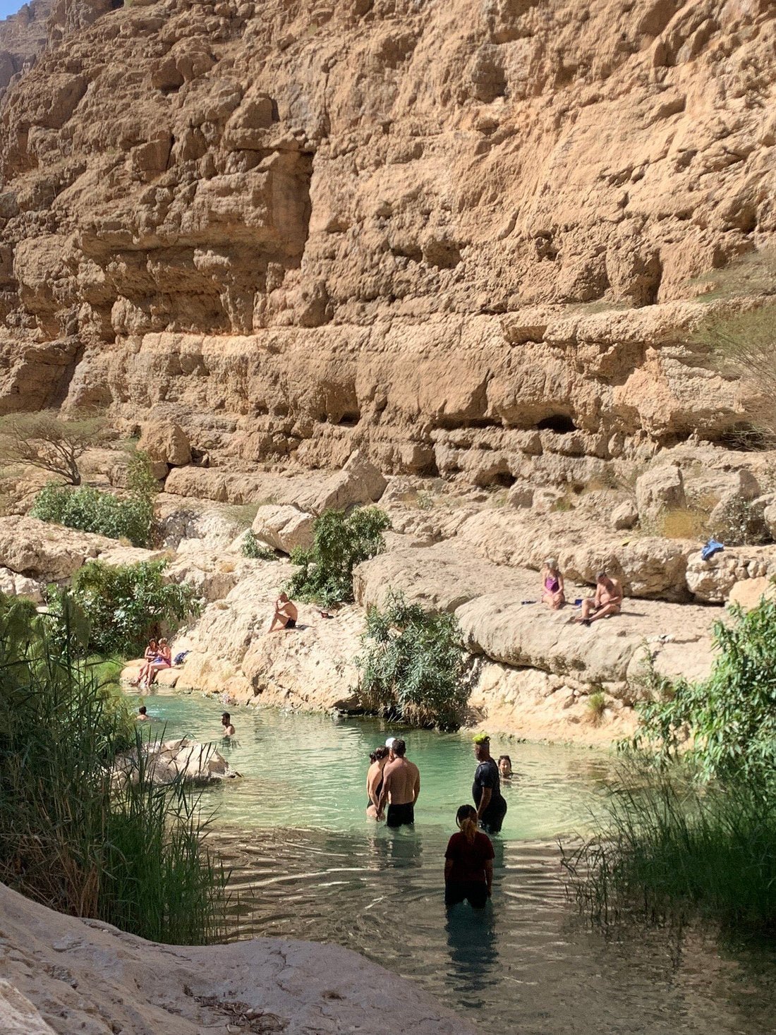 Muscat: Full Day Trip to Wadi Shab and Bimmah Sinkhole with Lunch