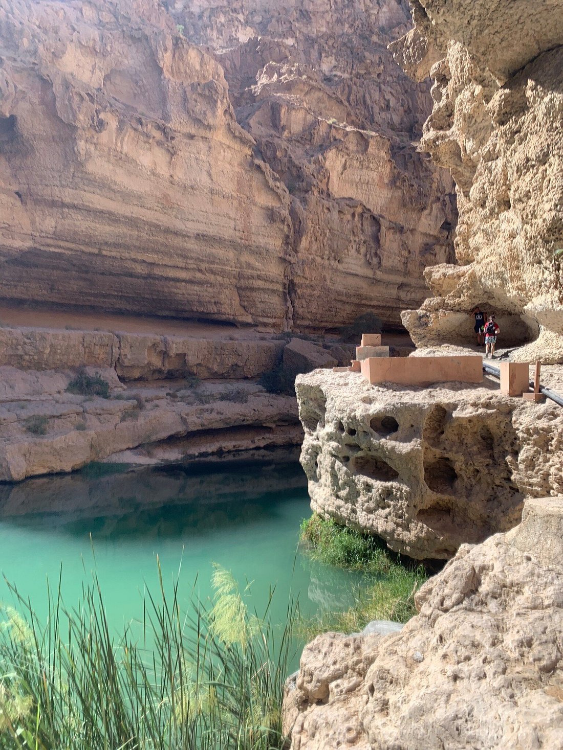 Muscat: Full Day Trip to Wadi Shab and Bimmah Sinkhole with Lunch