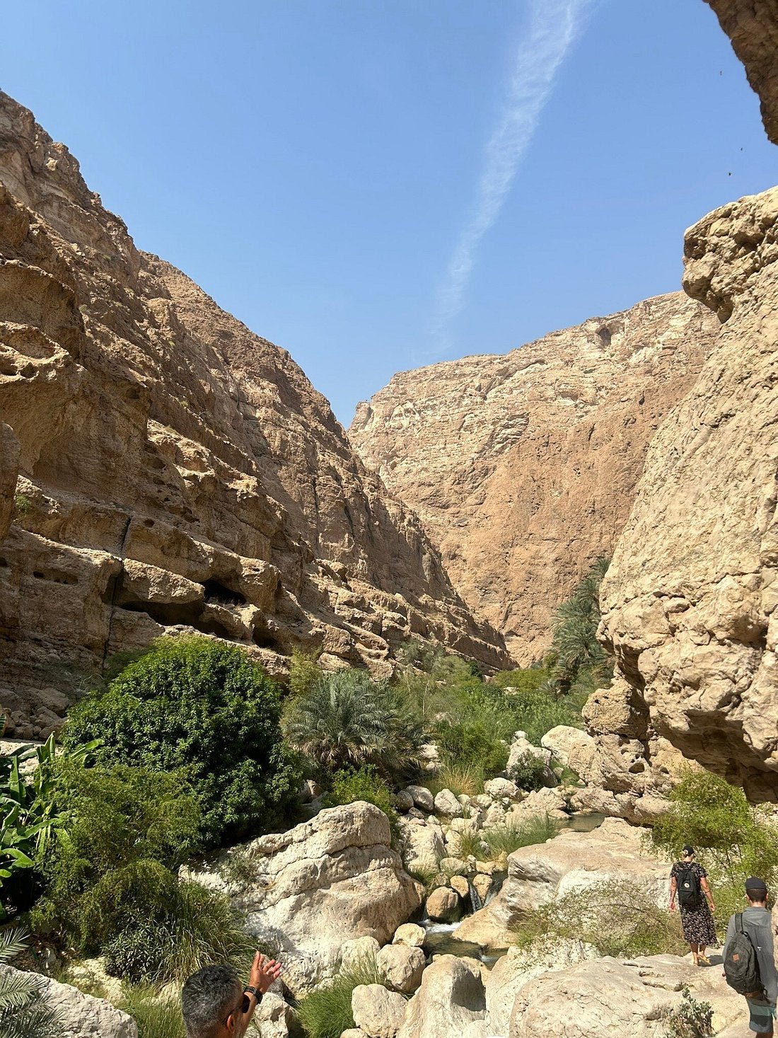 Muscat: Full Day Trip to Wadi Shab and Bimmah Sinkhole with Lunch