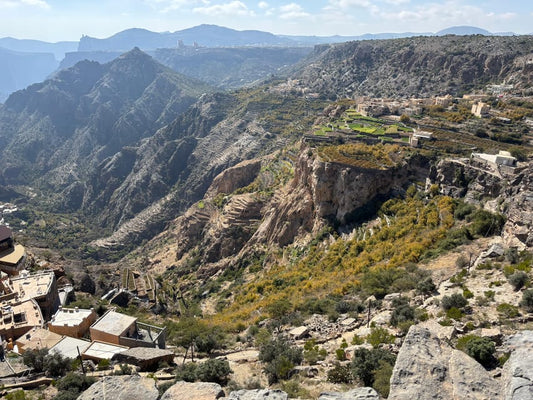 Muscat: Nizwa and Jebel Akhdar Day Trip with Optional Overnight Stay