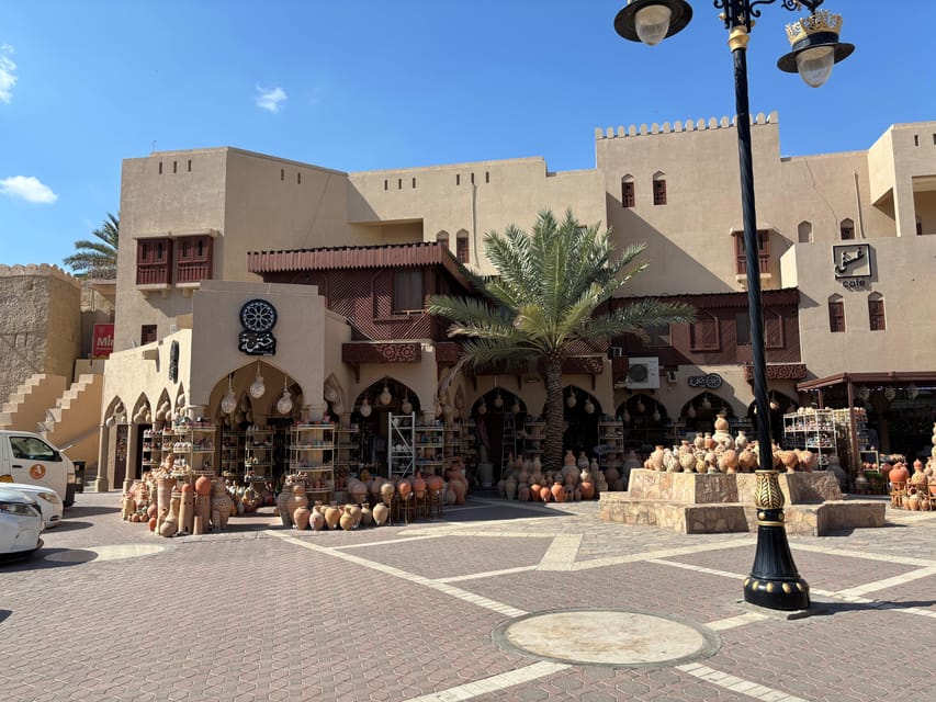 Muscat: Nizwa and Jebel Akhdar Day Trip with Optional Overnight Stay