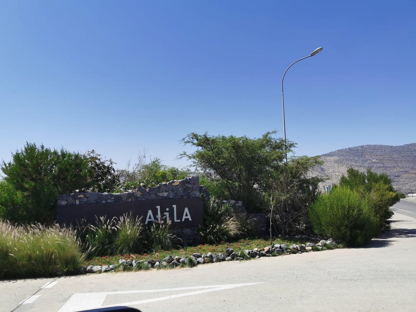 Muscat: Private Transfer to/from Muscat & Jebel Akhdar Airport/Hotel Pickup