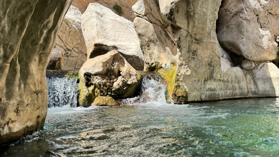 Muscat: Wadi Bani Khalid and Wahiba Desert Tour With Optional Quad Bike