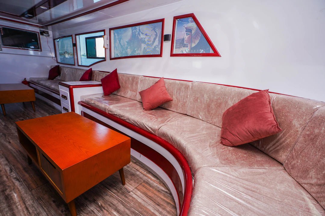 Porto Marina: Amerty Private Yacht Trip with Swimming and Optional Lunch in North Coast