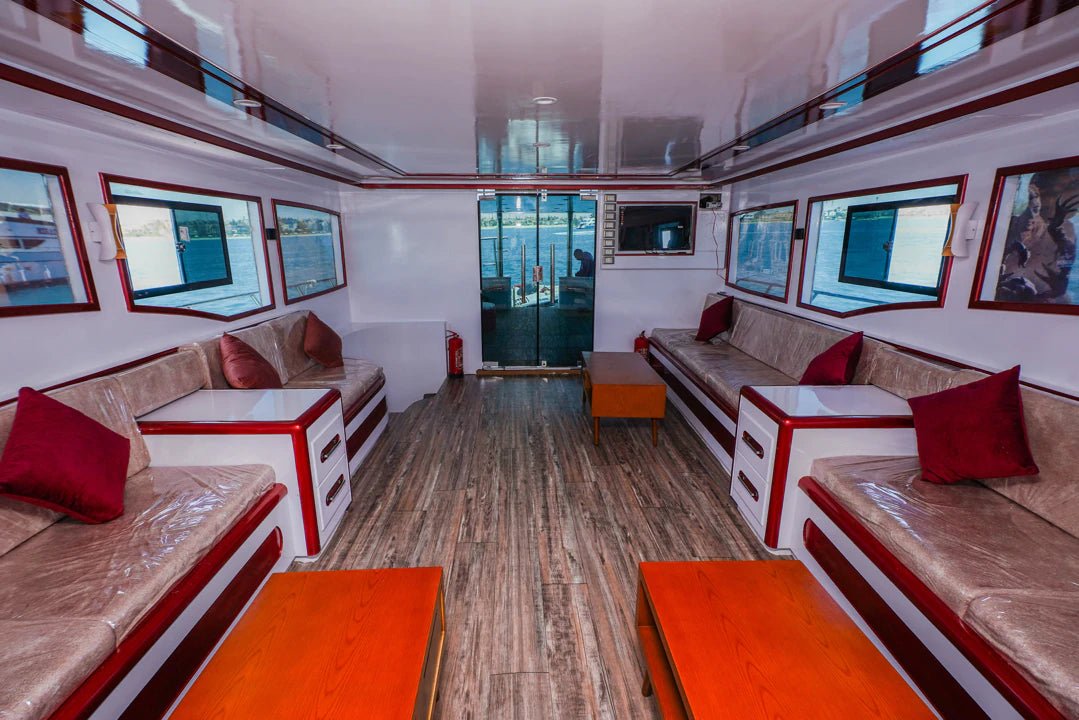 Porto Marina: Amerty Private Yacht Trip with Swimming and Optional Lunch in North Coast