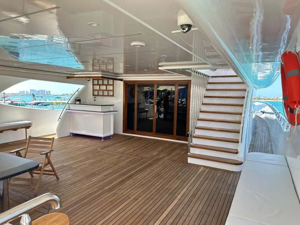 Porto Marina: C2 Private Yacht Trip with Swimming and Optional Lunch in North Coast