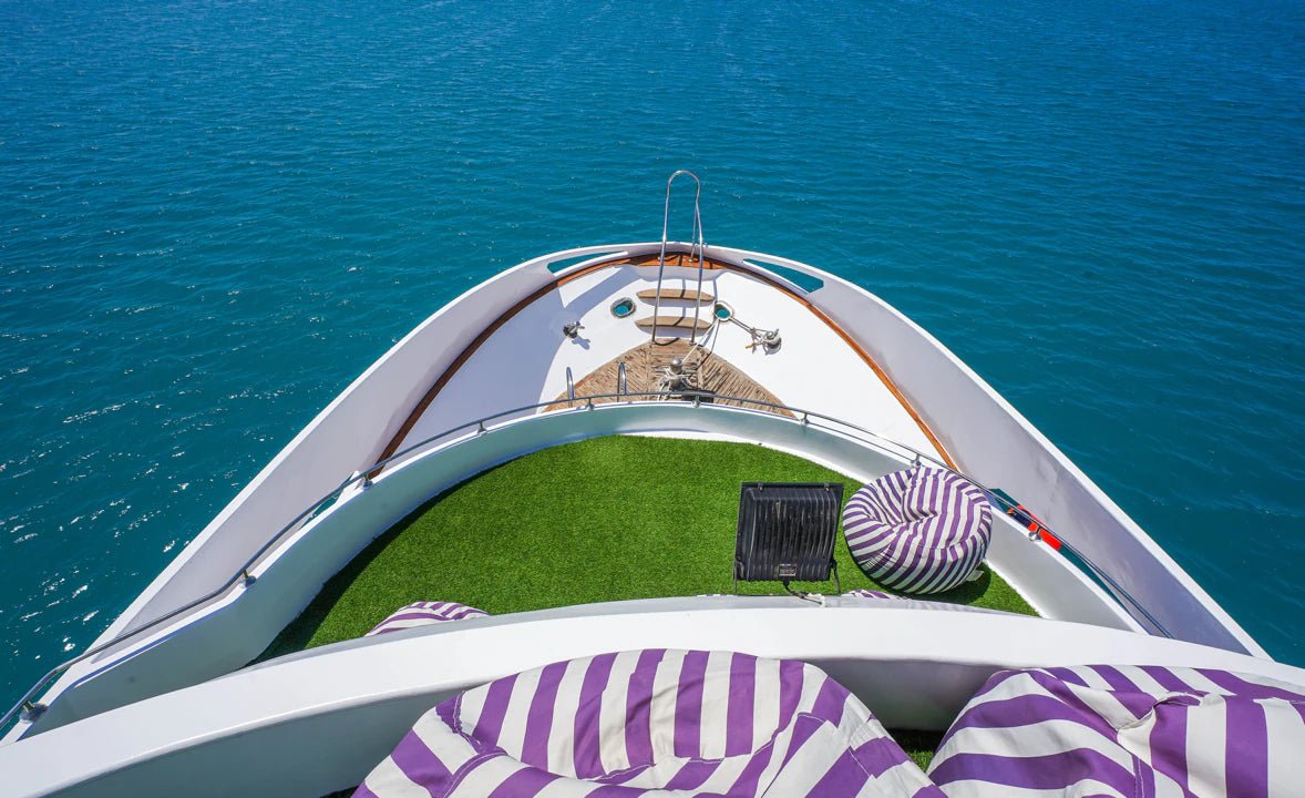 Porto Marina: Classic Two Private Yacht Trip with Swimming and Optional Lunch in North Coast