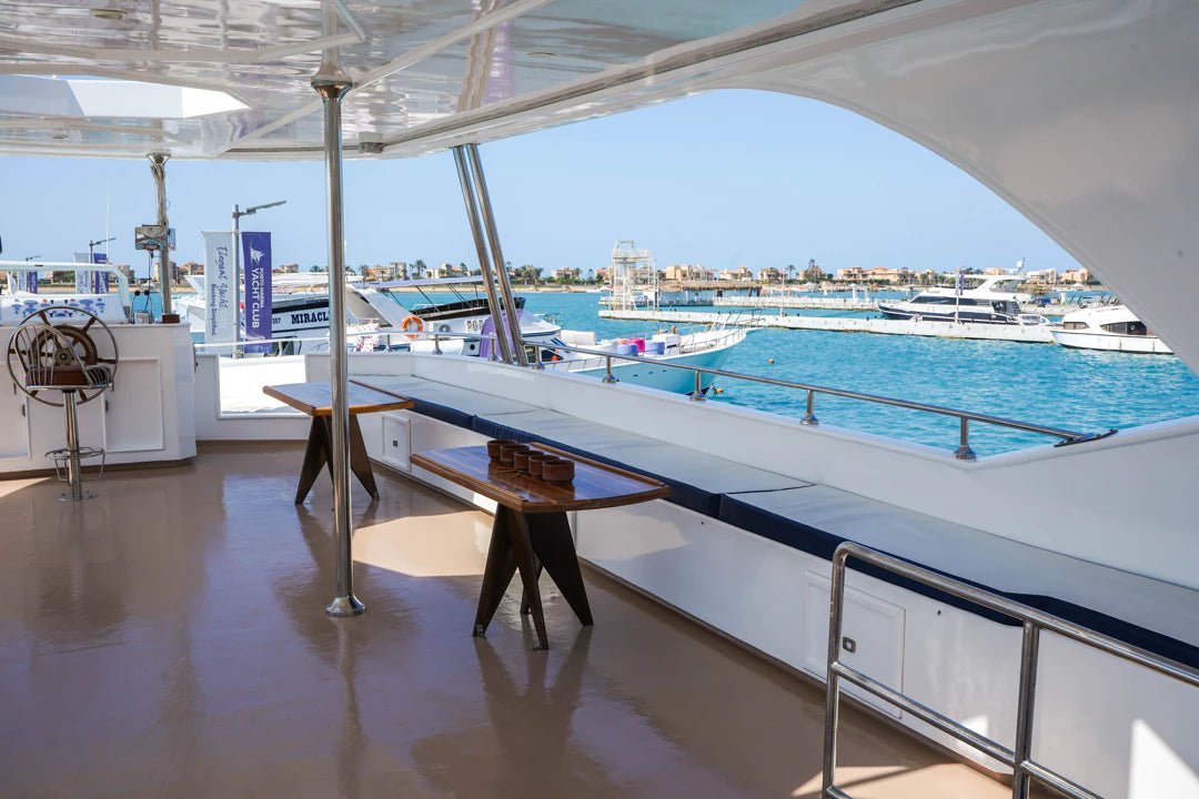 Porto Marina: Eyoun El Bahr Private Yacht Trip with Swimming and Optional Lunch in North Coast
